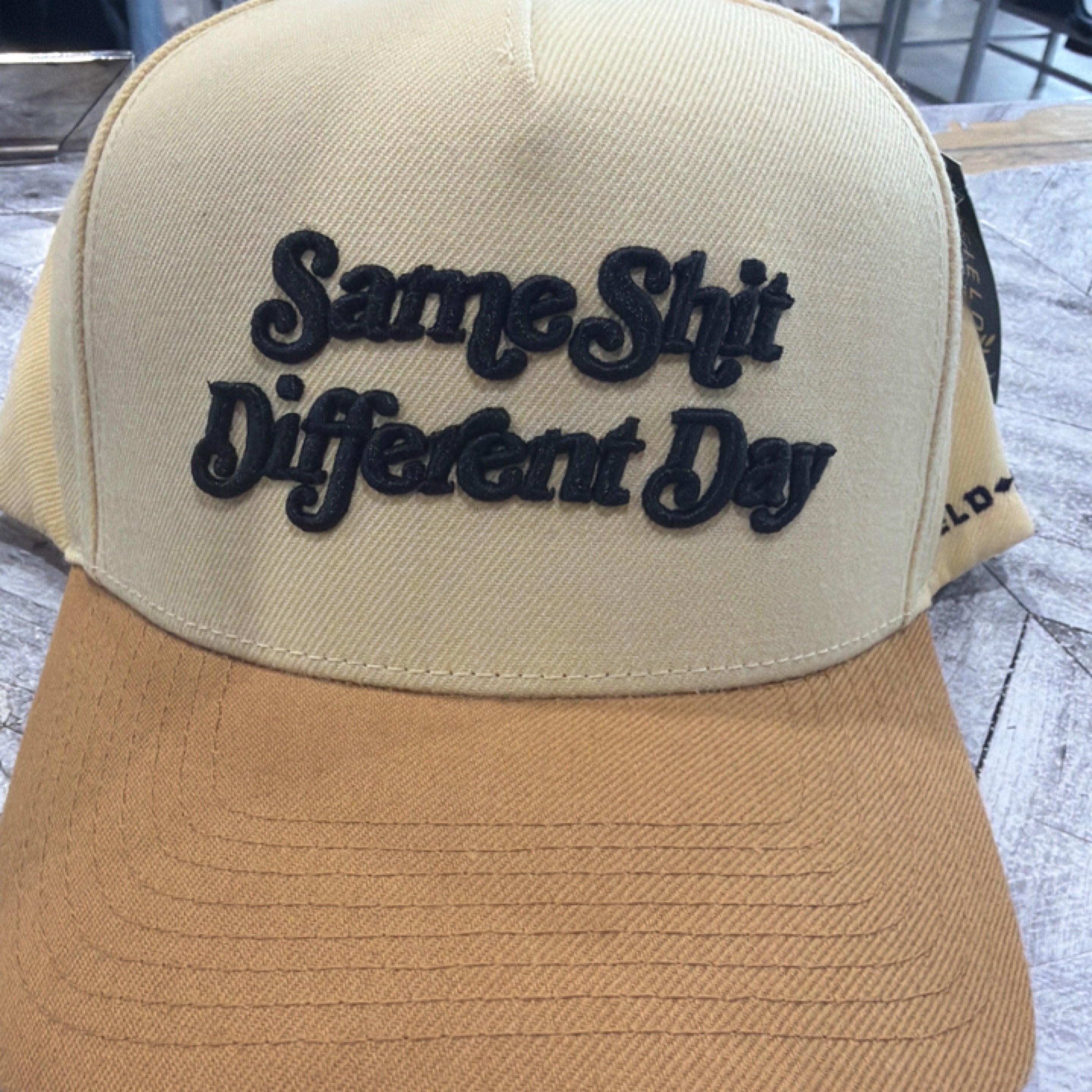 FIELD GRADE WHEAT TRUCKER