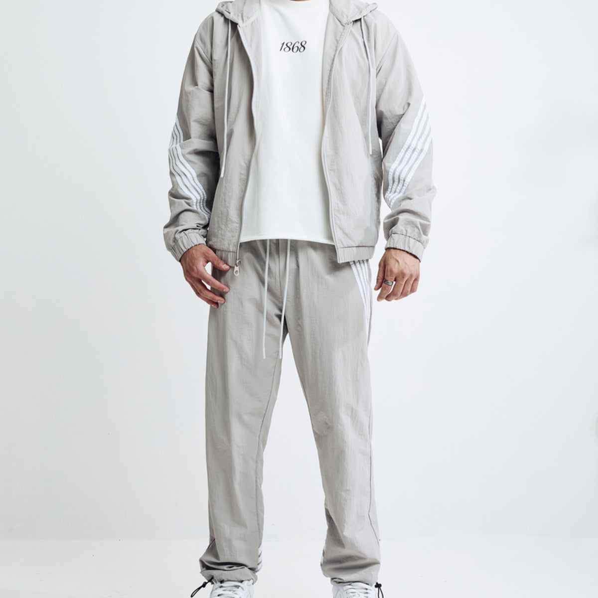 M.SOCIETY OUTDOOR NYLON SET-GREY